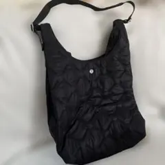 Lululemon ブラック トートバッグ キルティングのサムネイル