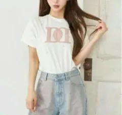Hello DarichキルティングアップリケビジューTシャツ ホワイト - メルカリ