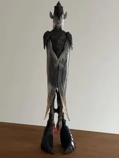 SUM-ART 黒坐蝉・塗装完成品 陳梓郁×米山啓介 スタチュー 限定150体 SUM-ART 黒坐蝉・塗装完成品 陳梓郁×米山啓介 スタチュー 限定150体