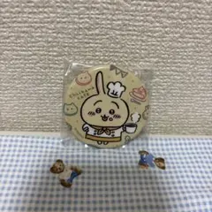 ちいかわ　うさぎ　ちいかわカフェ　缶バッチ