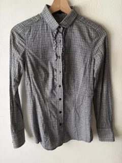 BurberryBLACK LABEL チェック柄フリルシャツ サイズ38のサムネイル