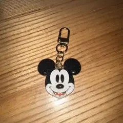 ディズニーストア シークレットチャーム ミッキーマウス