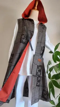 着物リメイク☆本場大島紬泥染め☆フード付きジレ