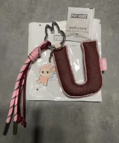 【U】PIN FOR LOVE イニシャル　ラブブ アルファベット　チャーム