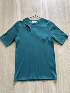 PAGEBOY リブニット 五分袖 カットアウト トップス グリーンのサムネイル