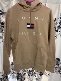 TOMMY HILFIGER ベージュ パーカー