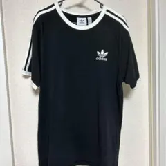 アディダス Tシャツ