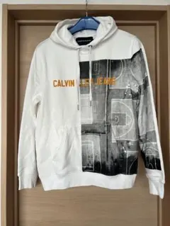 新品　未使用品Calvin Klein Jeans ホワイトパーカー 起毛　M