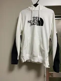 サカイ&ノースフェイスコラボパーカー