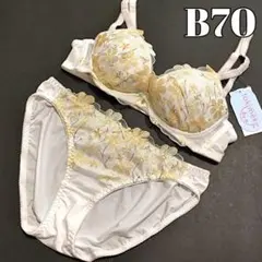 チュチュアンナ B70 ブラジャー&ショーツセット トキメキブラ 花柄のサムネイル