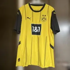 新品タグ付きPuma Borussia Dortmund サッカーユニフォーム