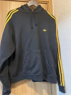 adidas MINI SHMOO HD パーカー スウェット　　Lサイズ