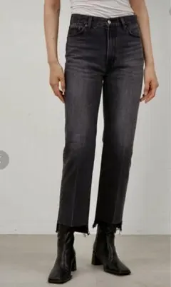 Item thumbnail for item db2e2701-2263-4611-b4fa-36e5cd0d6a4d