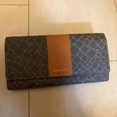 ☆開店セール☆ 新品未使用 美品 ニナリッチ オーストリッチ ロゴ 長 