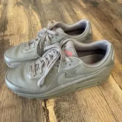 NIKE エアマックス カーキグレー スニーカー