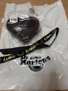 【美品】【セール！】ドクターマーチン　ハート型バック