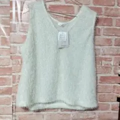 新品 未使用 タグ付き しまむら myuwa ホワイト シャギーベスト 4L