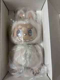 ラブブ メガビックホワイトぬいぐるみ - メルカリ