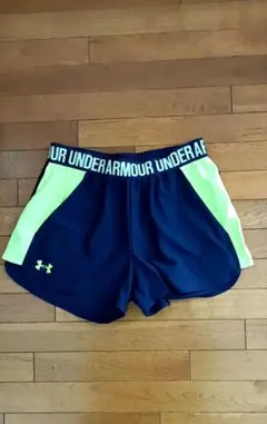 UNDER ARMOUR ショートパンツ ネイビー/ライムグリーン　レディースM