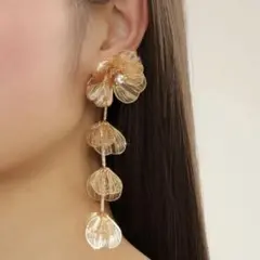 フラワー ゴールド ピアス