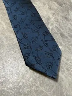 Item thumbnail for item e39e0c67-de98-4f9c-bfb6-63e7270fc237