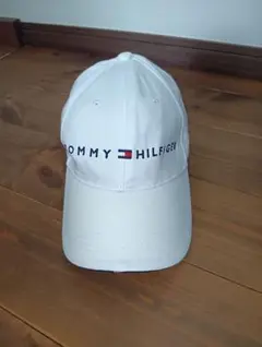 TOMMY HILFIGER キャップ ホワイト
