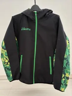ATHLETA 迷彩柄ウィンドブレーカー