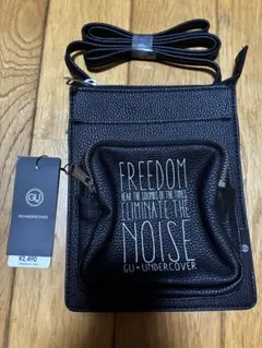 新品　GU x UNDERCOVER ショルダーバッグ ブラックのサムネイル