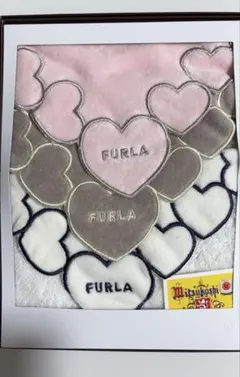FURLA ハート柄タオルハンカチ 3枚　ギフトボックス付き