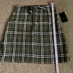 Burberry グリーン チェック タイトスカート