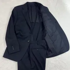 ユニクロ　UNIQLO セットアップ　ジャケット　パンツ　スーツ　ブラック
