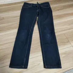 ユニクロ　スキニージーンズ　テーパードパンツ　サイズ25