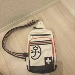 カステルバジャック ボディバッグ