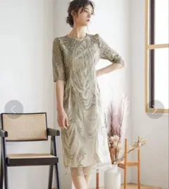 niana 刺繍レースバックリボンタイトパーティードレス