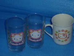 A★2000年ハローキティオリジナルファンシー花柄マグカップと花柄ペアタンブラー