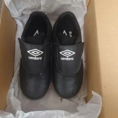 umbro アンブロ サッカー トレーニングシューズ／16cm