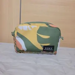ROXY トロピカルポーチ