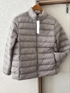 新品未使用UNIQLO ユニクロパフテックジャケット　レディースXL