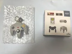ニンテンドーミュージアム　ゲームハードキーホルダー　Nintendo64