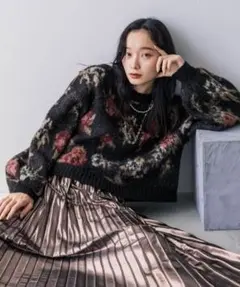 JEANASIS 5Gフラワーラメフェザープルオーバーニット