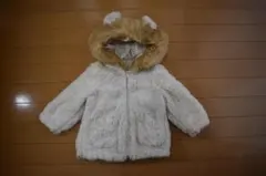 クマ耳付きホワイトコート