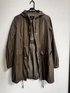 VICKY ビッキー　マウンテンパーカー　Sサイズ