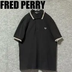 FRED PERRY ブラックポロシャツ　襟ティップラインポロシャツ　鹿の子のサムネイル