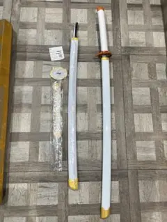 鬼滅の刃　模造刀　剣　おもちゃ　我妻善逸 煉獄杏寿郎