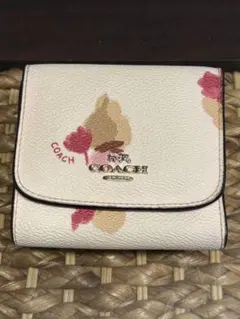 COACH 三つ折り財布 花柄 ホワイト ピンク