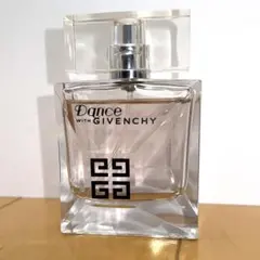 【新品箱付】ジバンシィ ダンス ウィズ ジバンシイ オードトワレ 50ml 廃盤 新品箱付】ジバンシィ ダンス ウィズ ジバンシイ オードトワレ 50ml