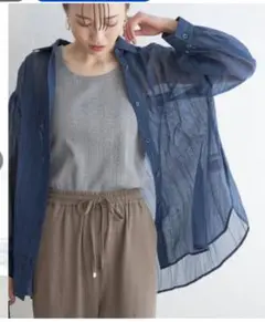 ikka バックシャーリングシャツ