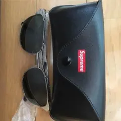 supreme サングラスのサムネイル