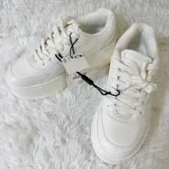【人気商品】ZARA プラットフォーム スニーカー 38 ホワイト 厚底