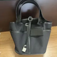 ピコタン　キャンバス ハンドバッグ パドロック付きのサムネイル